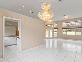 4841 NW 104th Ln, Coral Springs FL 33076