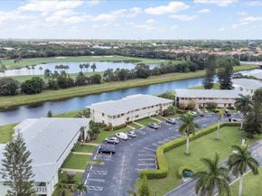 1905 NW 18th Street 101, Delray Beach FL 33445