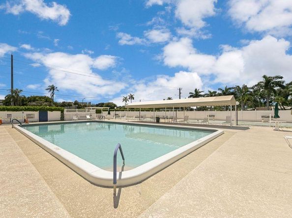 1905 NW 18th Street 101, Delray Beach FL 33445