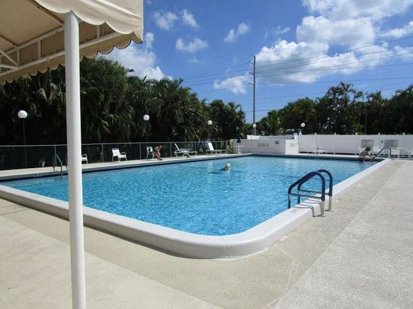 1905 NW 18th Street 101, Delray Beach FL 33445