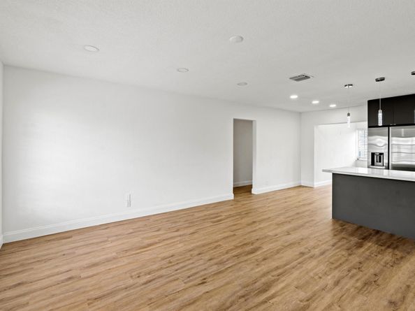 8302 NW 59th Court, Tamarac FL 33321