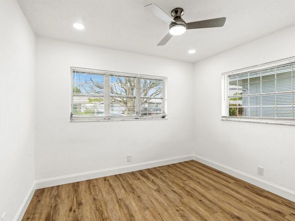 8302 NW 59th Court, Tamarac FL 33321