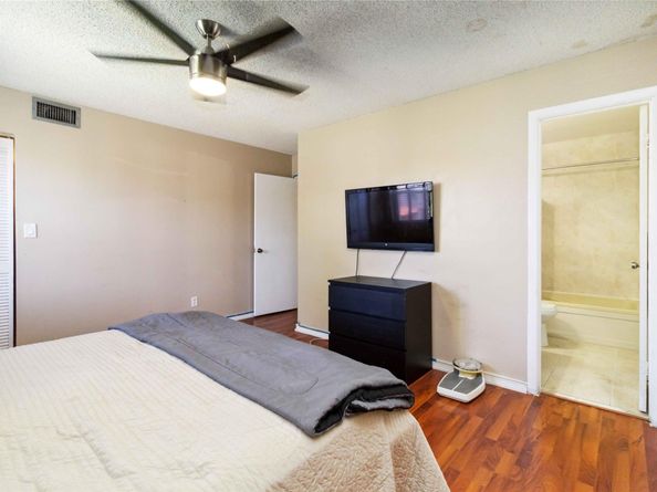 1250 SW 113th Ter 203, Pembroke Pines FL 33025
