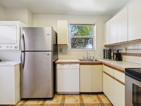 1250 SW 113th Ter 203, Pembroke Pines FL 33025