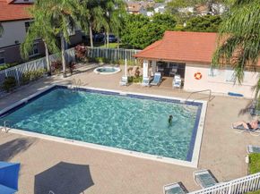 1250 SW 113th Ter 203, Pembroke Pines FL 33025