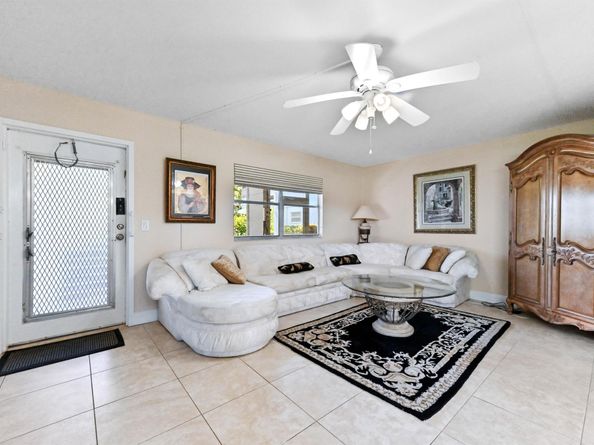 154 Tuscany C, Delray Beach FL 33446