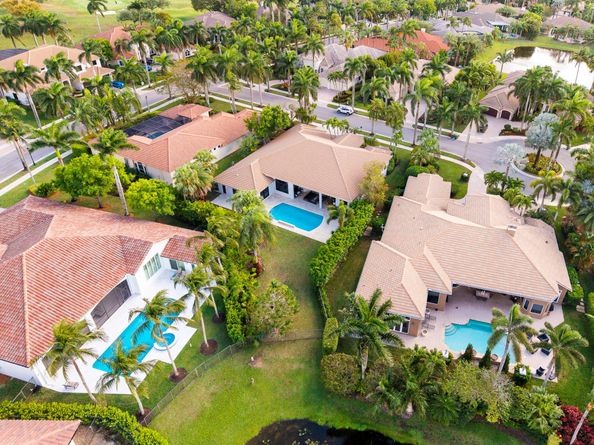 2454 Provence Ct, Weston FL 33327