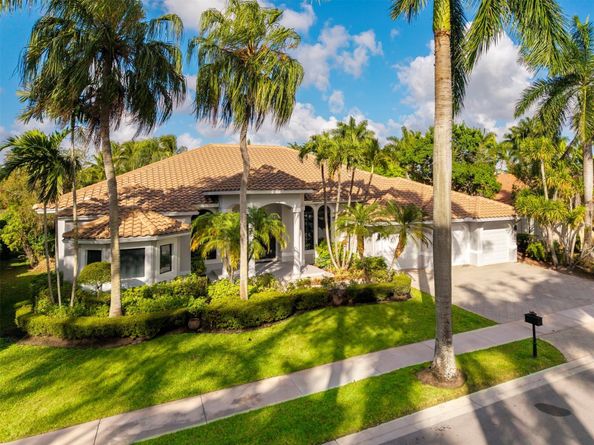 2454 Provence Ct, Weston FL 33327