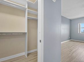 2640 Lake Shore Drive 614, Riviera Beach FL 33404