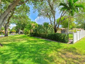 215 NW 86th Terrace, Coral Springs FL 33071