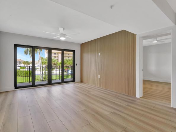 501 Seafarer Circle 204, Jupiter FL 33477