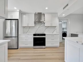 501 Seafarer Circle 204, Jupiter FL 33477