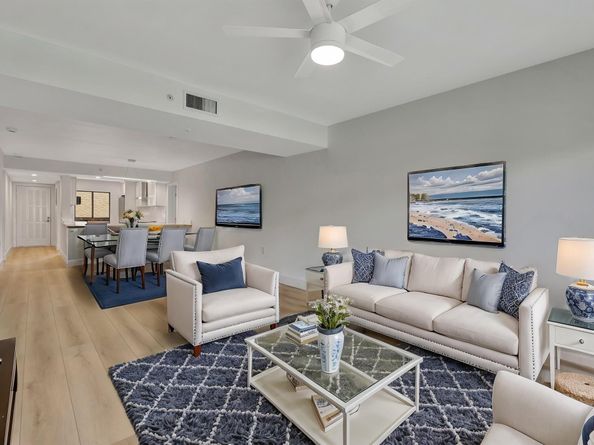 501 Seafarer Circle 204, Jupiter FL 33477