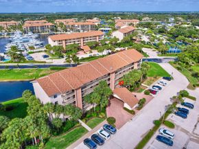 501 Seafarer Circle 204, Jupiter FL 33477