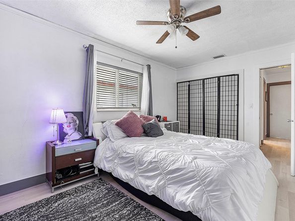 8103 NW 58th Pl, Tamarac FL 33321