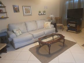 2240 Johnson St 204, Hollywood FL 33020