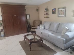 2240 Johnson St 204, Hollywood FL 33020