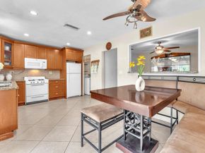 6772 Camelia Dr, Miramar FL 33023