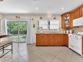 6772 Camelia Dr, Miramar FL 33023