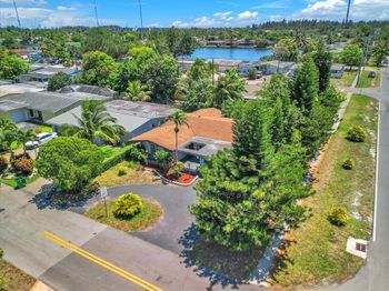 6772 Camelia Dr