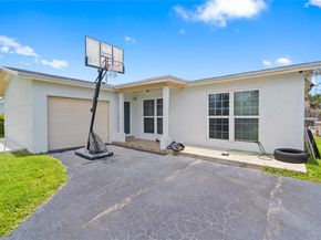 3820 NW 113th Ter, Sunrise FL 33323