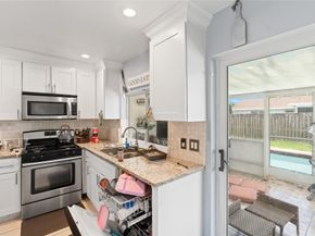 3820 NW 113th Ter, Sunrise FL 33323