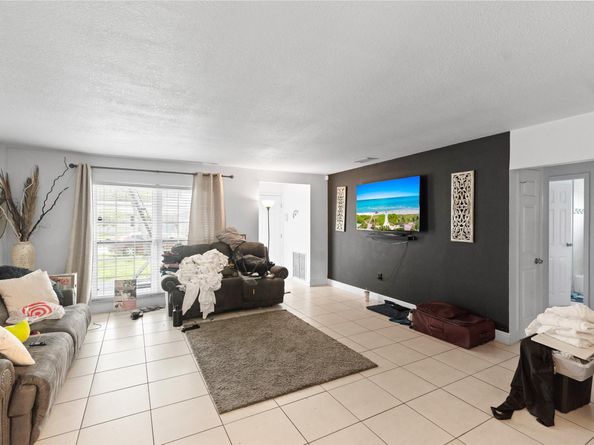 3820 NW 113th Ter, Sunrise FL 33323