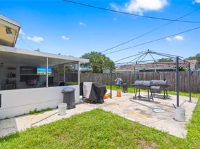 3820 NW 113th Ter, Sunrise FL 33323