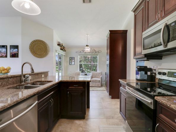 18854 48th Avenue N, Loxahatchee FL 33470