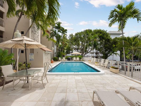 1710 S Ocean Ln 404, Fort Lauderdale FL 33316