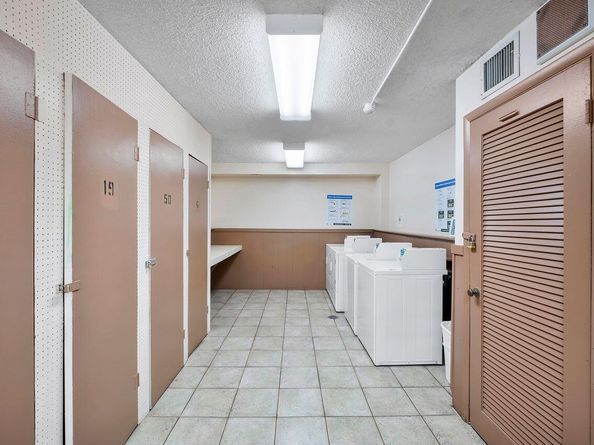 3720 Inverrary Drive 3d, Lauderhill FL 33319