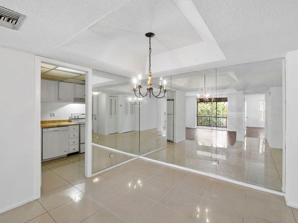 3720 Inverrary Drive 3d, Lauderhill FL 33319