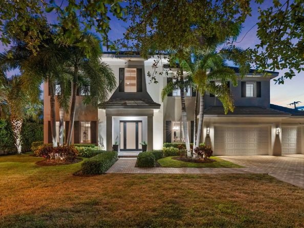 2306 NE 12th Ct, Fort Lauderdale FL 33304