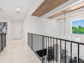 2306 NE 12th Ct, Fort Lauderdale FL 33304