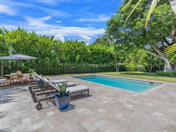 2306 NE 12th Ct, Fort Lauderdale FL 33304