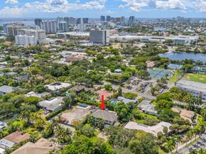 2306 NE 12th Ct, Fort Lauderdale FL 33304
