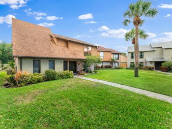 912 Sandtree Drive