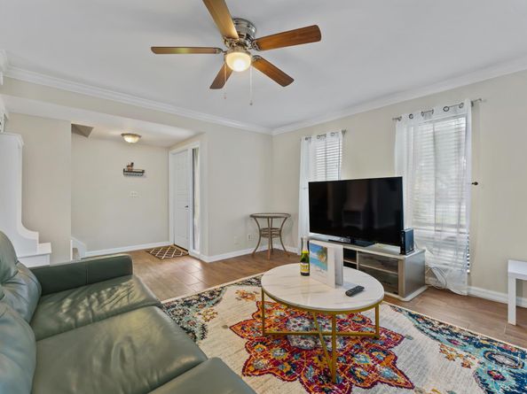 912 Sandtree Drive, Palm Beach Gardens FL 33403