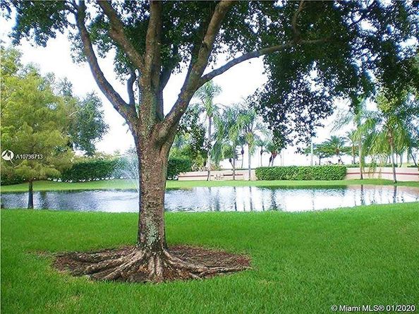 15701 W Waterside Cir 205, Sunrise FL 33326