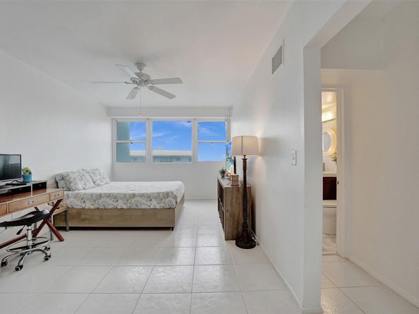 1900 S Ocean Dr 301, Fort Lauderdale FL 33316
