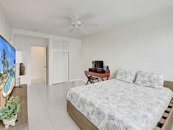 1900 S Ocean Dr 301, Fort Lauderdale FL 33316