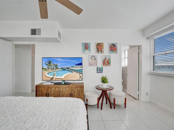 1900 S Ocean Dr 301, Fort Lauderdale FL 33316