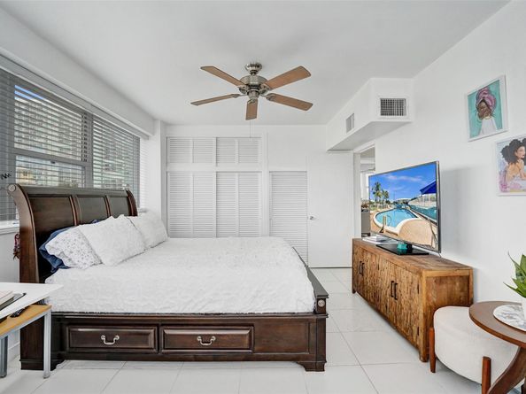 1900 S Ocean Dr 301, Fort Lauderdale FL 33316
