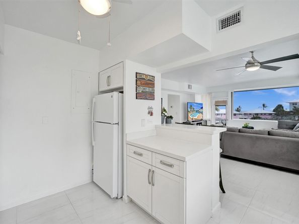 1900 S Ocean Dr 301, Fort Lauderdale FL 33316