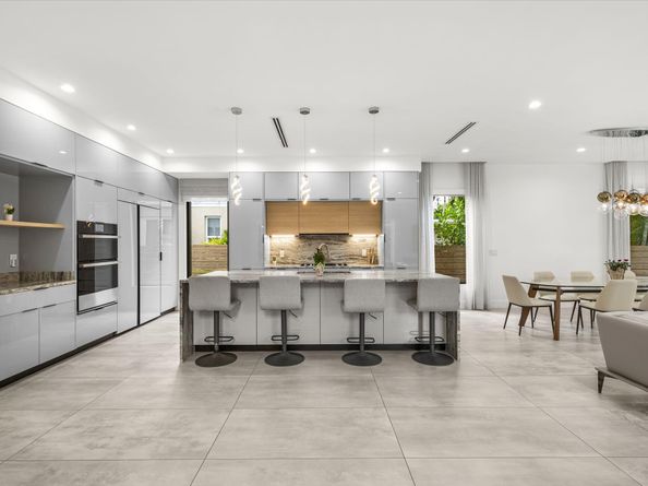 1629 NE 4th Place, Fort Lauderdale FL 33301