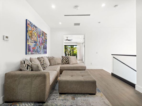 1629 NE 4th Place, Fort Lauderdale FL 33301
