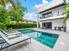 1629 NE 4th Place, Fort Lauderdale FL 33301