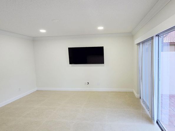 6125 NW 40th Street, Coral Springs FL 33067
