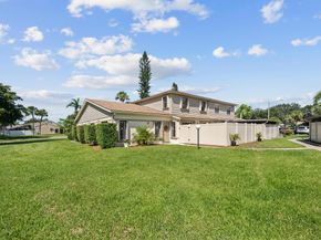 4451 Willow Pond Road B, West Palm Beach FL 33417