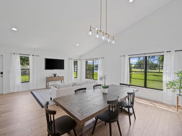 4451 Willow Pond Road B, West Palm Beach FL 33417